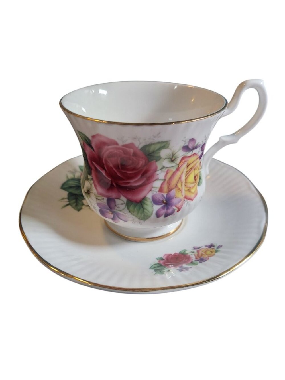 Vintage Royale Garden Fine Bone China Floral Tea Cup & Saucer Set
